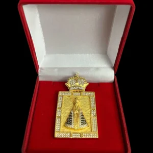 Pingente Nossa Senhora Quadrado Coroa Banhado A Ouro 18k